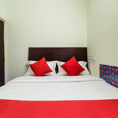 Oyo 77454 Hotel Prince Palace Patiāla Esterno foto