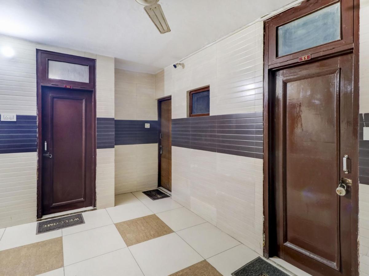Oyo 77454 Hotel Prince Palace Patiāla Esterno foto